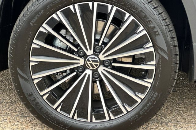 2025 Volkswagen Taos 1.5T SE 2025 Volkswagen Taos 1.5T SE