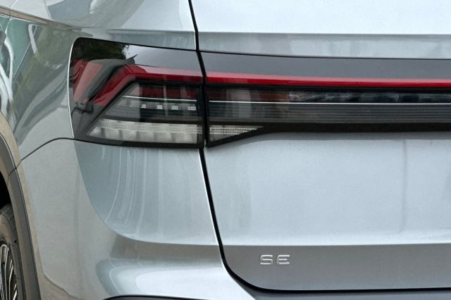 2025 Volkswagen Taos 1.5T SE 2025 Volkswagen Taos 1.5T SE