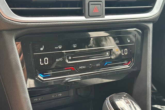 2025 Volkswagen Taos 1.5T SE 2025 Volkswagen Taos 1.5T SE