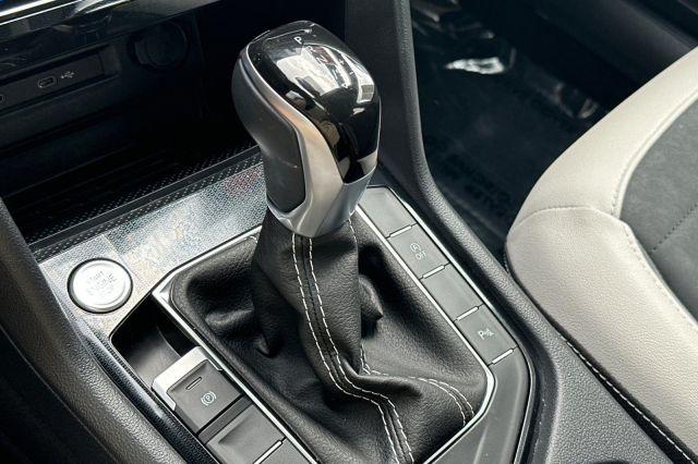 2025 Volkswagen Taos 1.5T SE 2025 Volkswagen Taos 1.5T SE