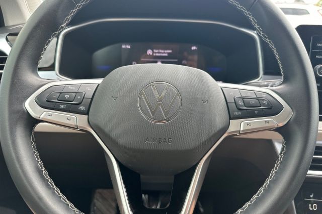 2025 Volkswagen Taos 1.5T SE 2025 Volkswagen Taos 1.5T SE