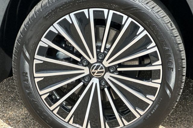 2025 Volkswagen Taos 1.5T SE 2025 Volkswagen Taos 1.5T SE