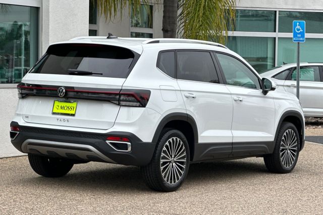 2025 Volkswagen Taos 1.5T SE 2025 Volkswagen Taos 1.5T SE