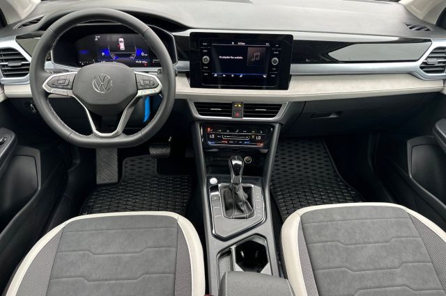 2025 Volkswagen Taos 1.5T SE 2025 Volkswagen Taos 1.5T SE