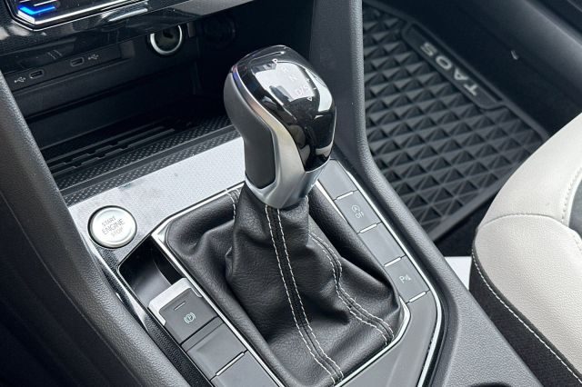 2025 Volkswagen Taos 1.5T SE 2025 Volkswagen Taos 1.5T SE