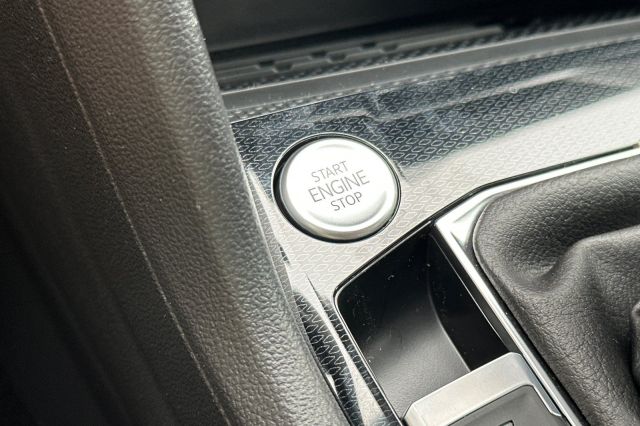 2025 Volkswagen Taos 1.5T SE 2025 Volkswagen Taos 1.5T SE