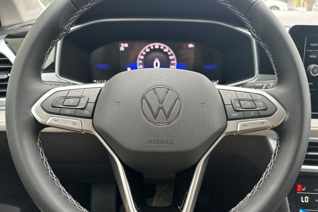 2025 Volkswagen Taos 1.5T SE 2025 Volkswagen Taos 1.5T SE