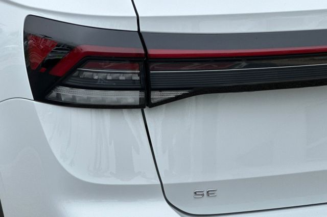 2025 Volkswagen Taos 1.5T SE 2025 Volkswagen Taos 1.5T SE