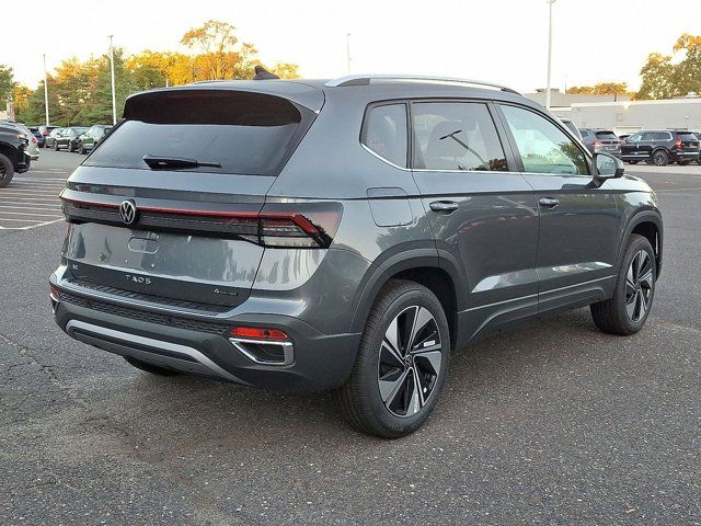 2025 Volkswagen Taos SE
