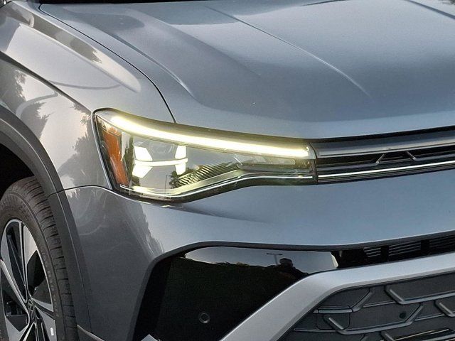 2025 Volkswagen Taos SE