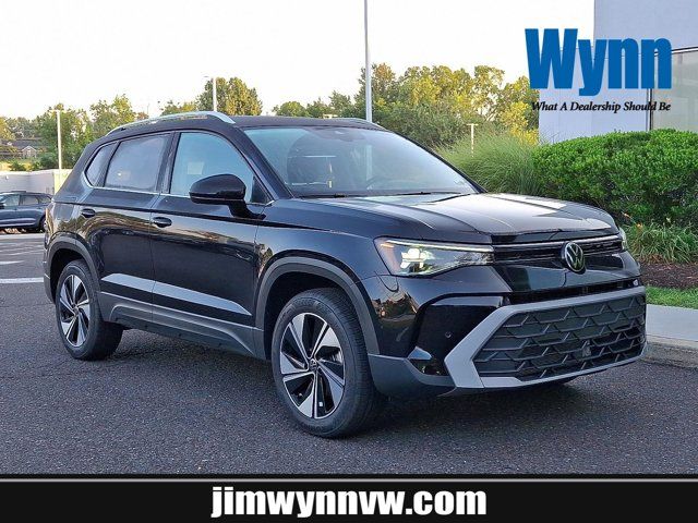 2025 Volkswagen Taos SE