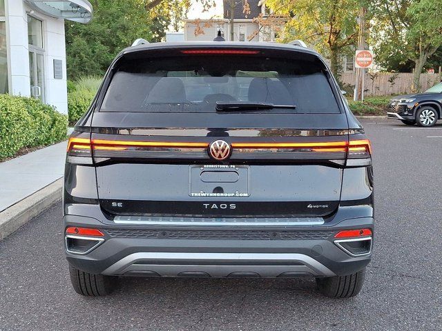 2025 Volkswagen Taos SE