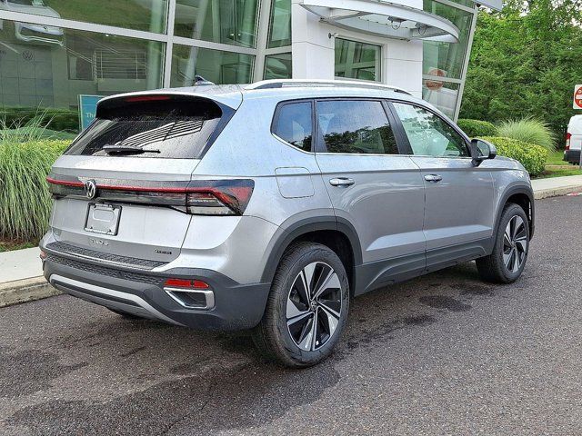 2025 Volkswagen Taos SE