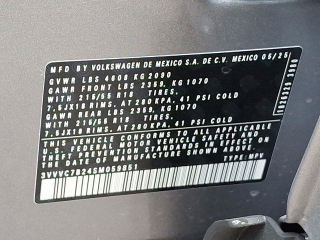 2025 Volkswagen Taos SE