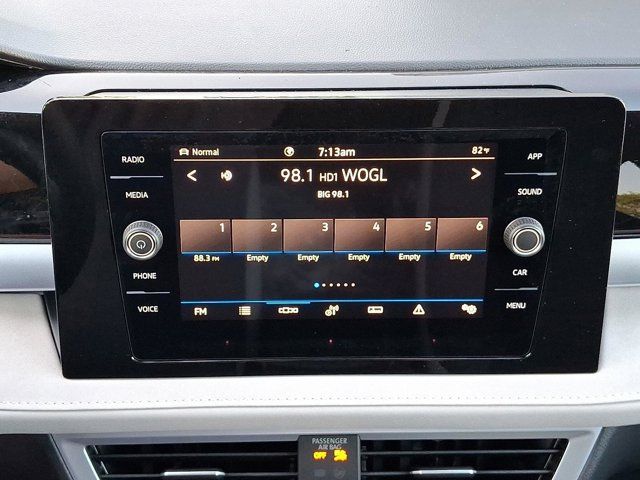 2025 Volkswagen Taos SE