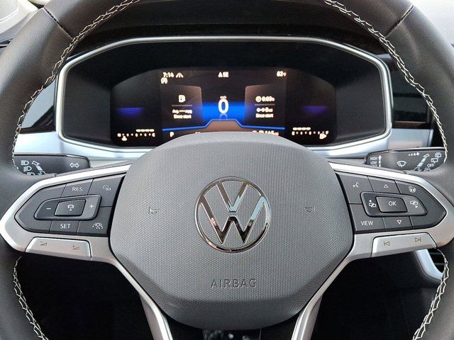 2025 Volkswagen Taos SE