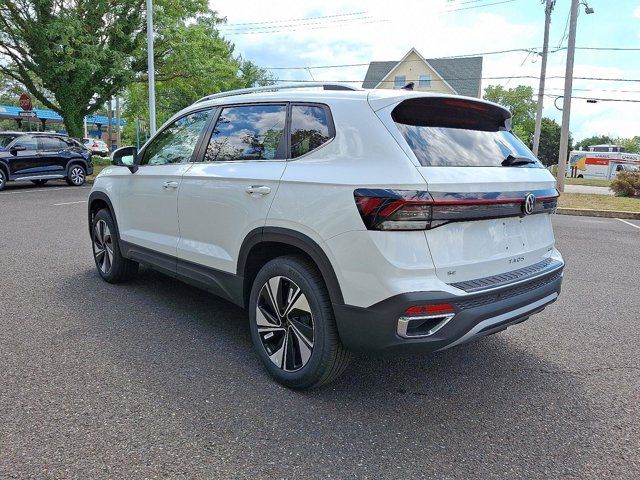 2025 Volkswagen Taos SE
