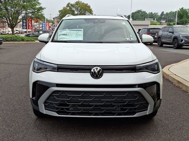 2025 Volkswagen Taos SE