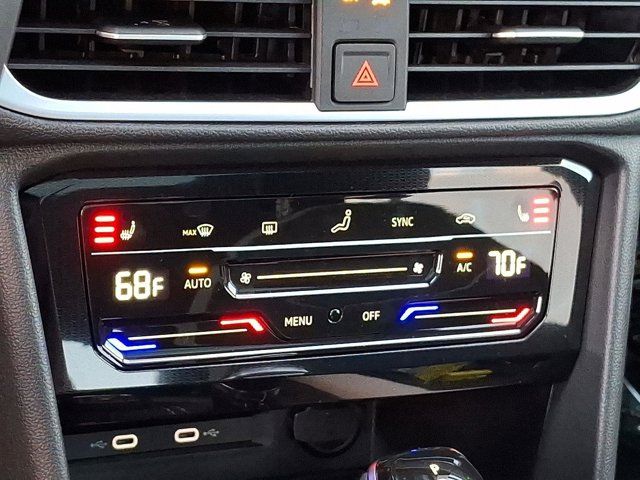 2025 Volkswagen Taos SE