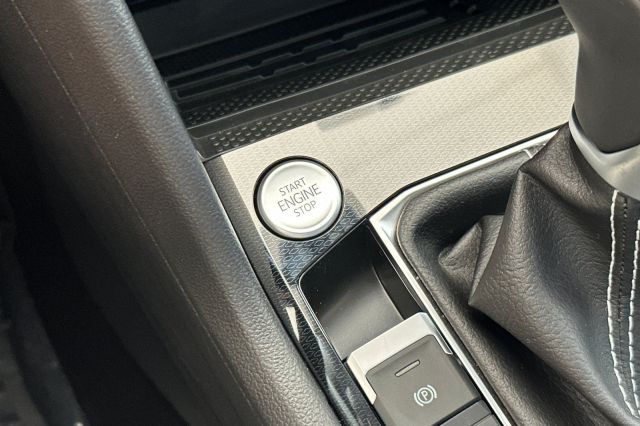 2025 Volkswagen Taos 1.5T SE 2025 Volkswagen Taos 1.5T SE