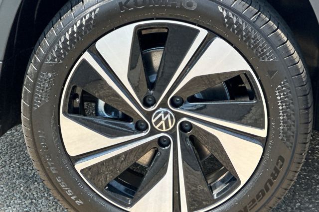 2025 Volkswagen Taos 1.5T SE 2025 Volkswagen Taos 1.5T SE