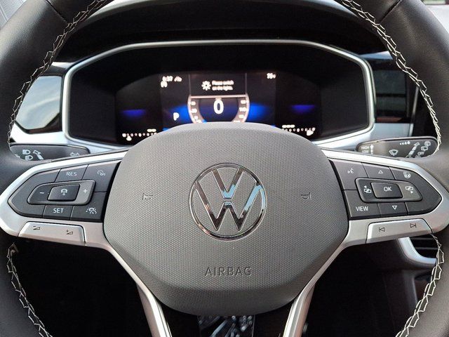 2025 Volkswagen Taos SE