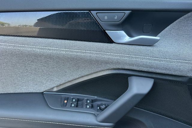 2025 Volkswagen Tiguan 2.0T S 2025 Volkswagen Tiguan 2.0T S