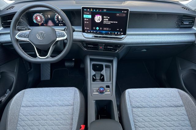 2025 Volkswagen Tiguan 2.0T S 2025 Volkswagen Tiguan 2.0T S