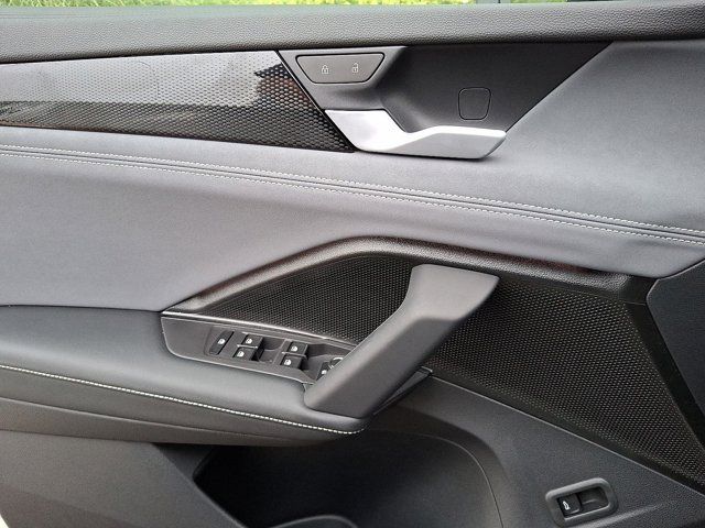 2025 Volkswagen Tiguan SE