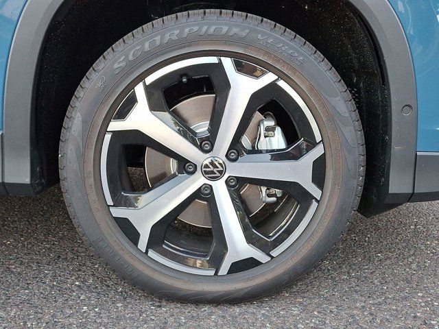 2025 Volkswagen Tiguan SE