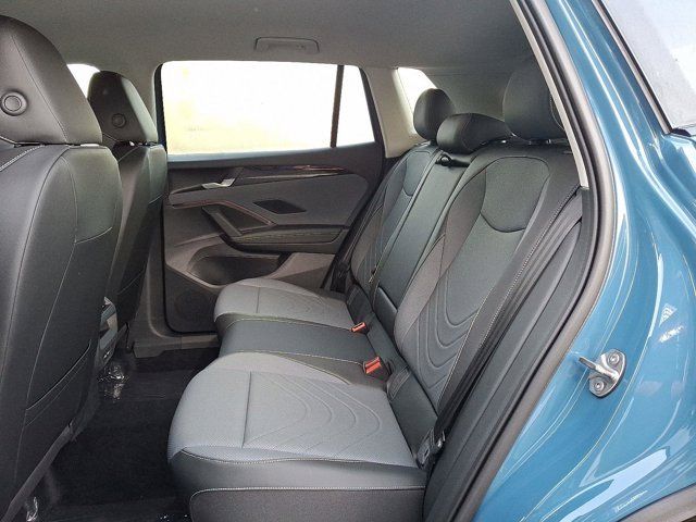 2025 Volkswagen Tiguan SE