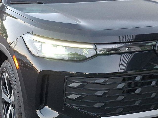 2025 Volkswagen Tiguan SE