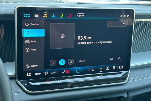 2025 Volkswagen Tiguan 2.0T SE 2025 Volkswagen Tiguan 2.0T SE