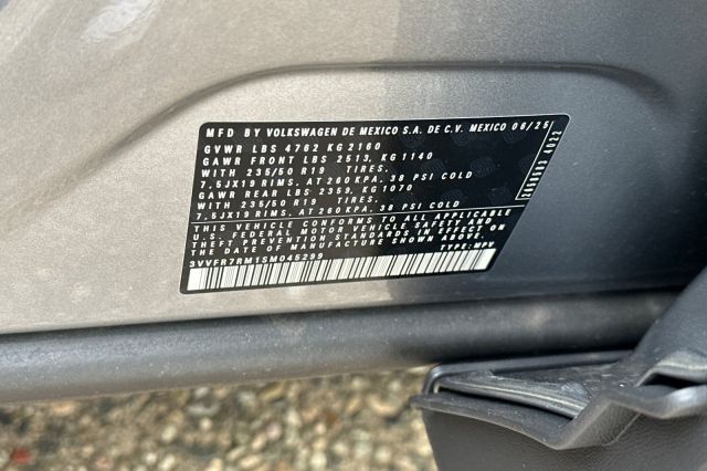 2025 Volkswagen Tiguan 2.0T SE 2025 Volkswagen Tiguan 2.0T SE