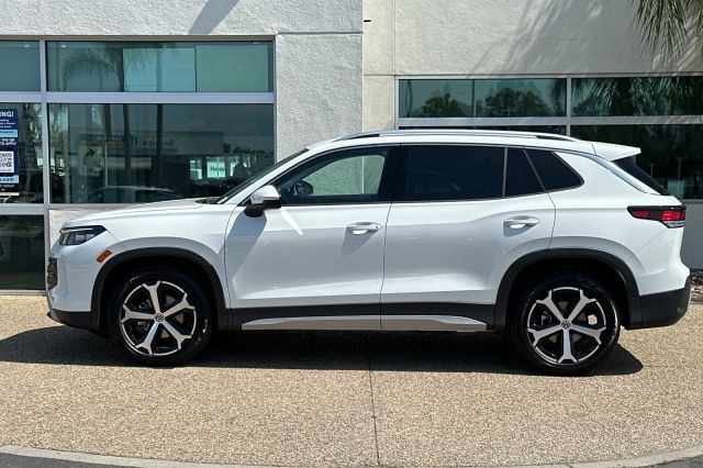 2025 Volkswagen Tiguan 2.0T SE 2025 Volkswagen Tiguan 2.0T SE