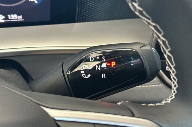 2025 Volkswagen Tiguan 2.0T SE 2025 Volkswagen Tiguan 2.0T SE