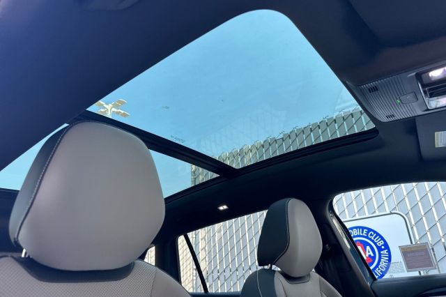 2025 Volkswagen Tiguan 2.0T SE R-Line Black 2025 Volkswagen Tiguan 2.0T SE R-Line Black