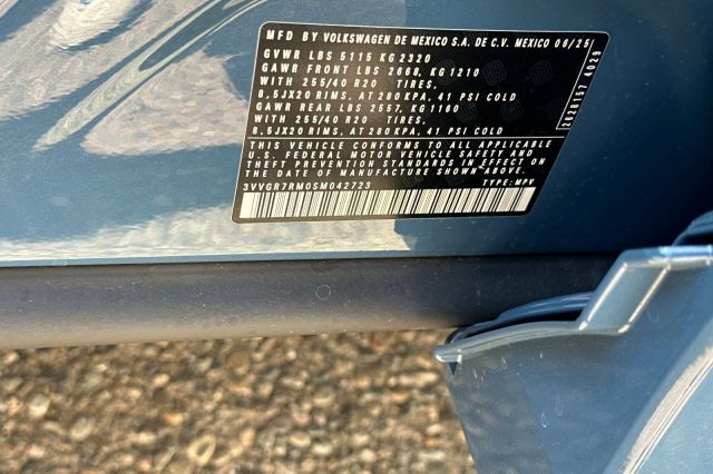 2025 Volkswagen Tiguan 2.0T SE R-Line Black 2025 Volkswagen Tiguan 2.0T SE R-Line Black