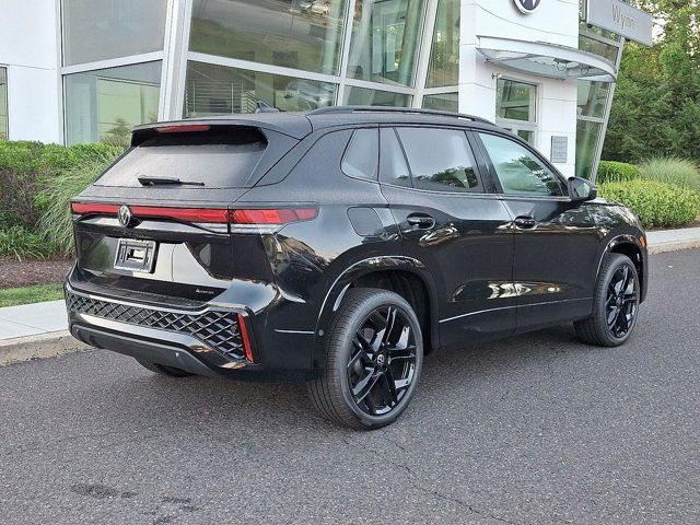 2025 Volkswagen Tiguan SE R-Line Black