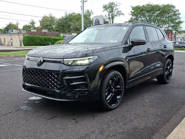 2025 Volkswagen Tiguan SE R-Line Black