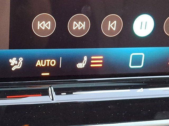 2025 Volkswagen Tiguan SE R-Line Black