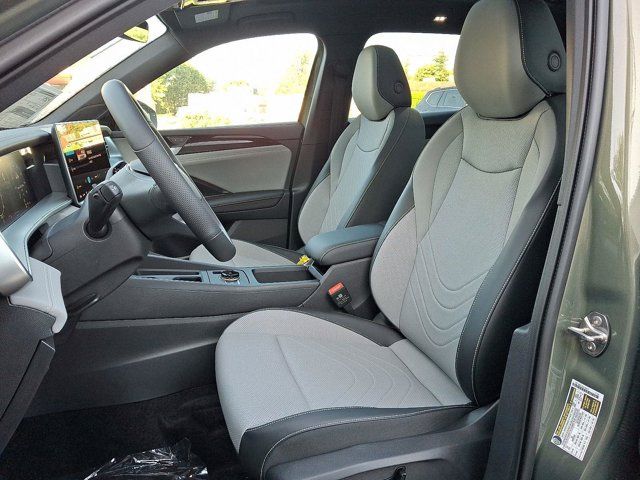 2025 Volkswagen Tiguan SE R-Line Black
