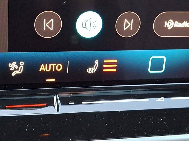 2025 Volkswagen Tiguan SE R-Line Black