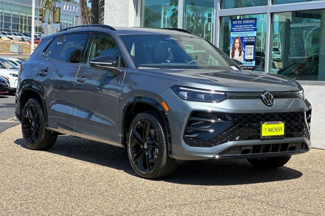 2025 Volkswagen Tiguan 2.0T SE R-Line Black 2025 Volkswagen Tiguan 2.0T SE R-Line Black