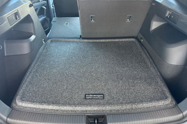 2025 Volkswagen Tiguan 2.0T SE R-Line Black 2025 Volkswagen Tiguan 2.0T SE R-Line Black