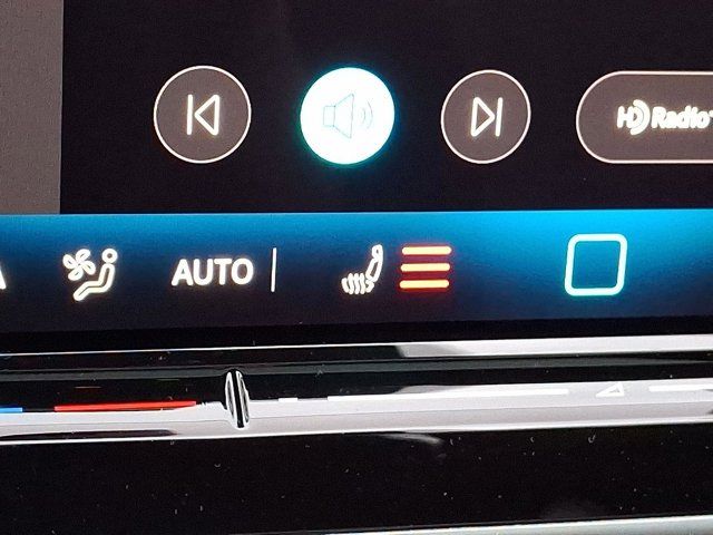 2025 Volkswagen Tiguan SE R-Line Black