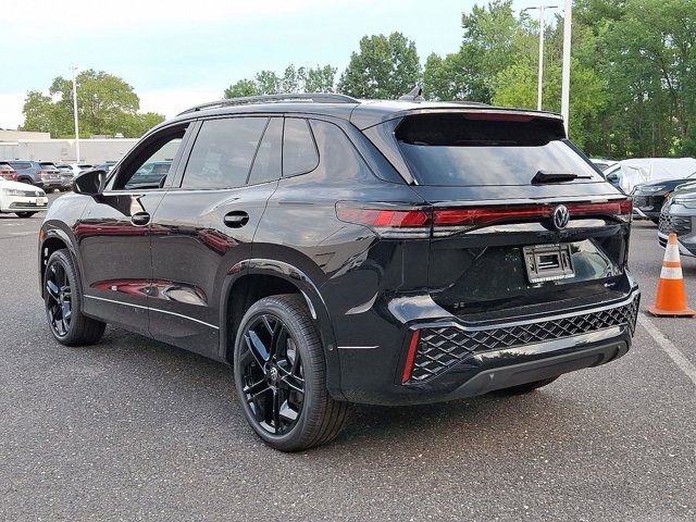 2025 Volkswagen Tiguan SE R-Line Black
