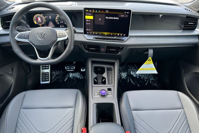 2025 Volkswagen Tiguan 2.0T SE R-Line Black 2025 Volkswagen Tiguan 2.0T SE R-Line Black