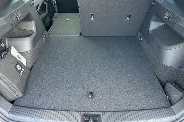 2025 Volkswagen Tiguan 2.0T SE R-Line Black 2025 Volkswagen Tiguan 2.0T SE R-Line Black