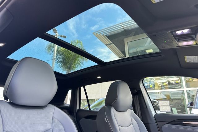 2025 Volkswagen Tiguan 2.0T SE R-Line Black 2025 Volkswagen Tiguan 2.0T SE R-Line Black